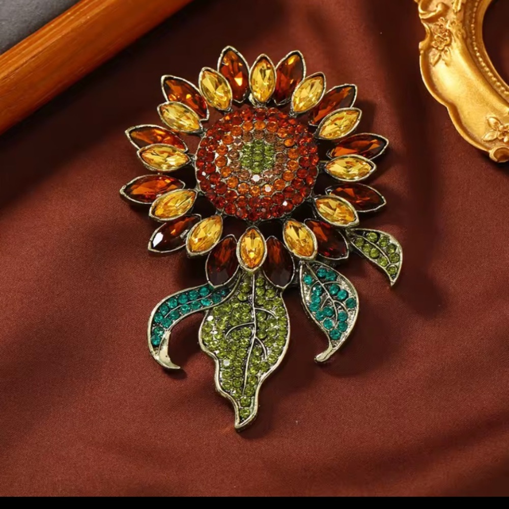 Private Label Sunflower Brooch in Amber, Yellow & Green